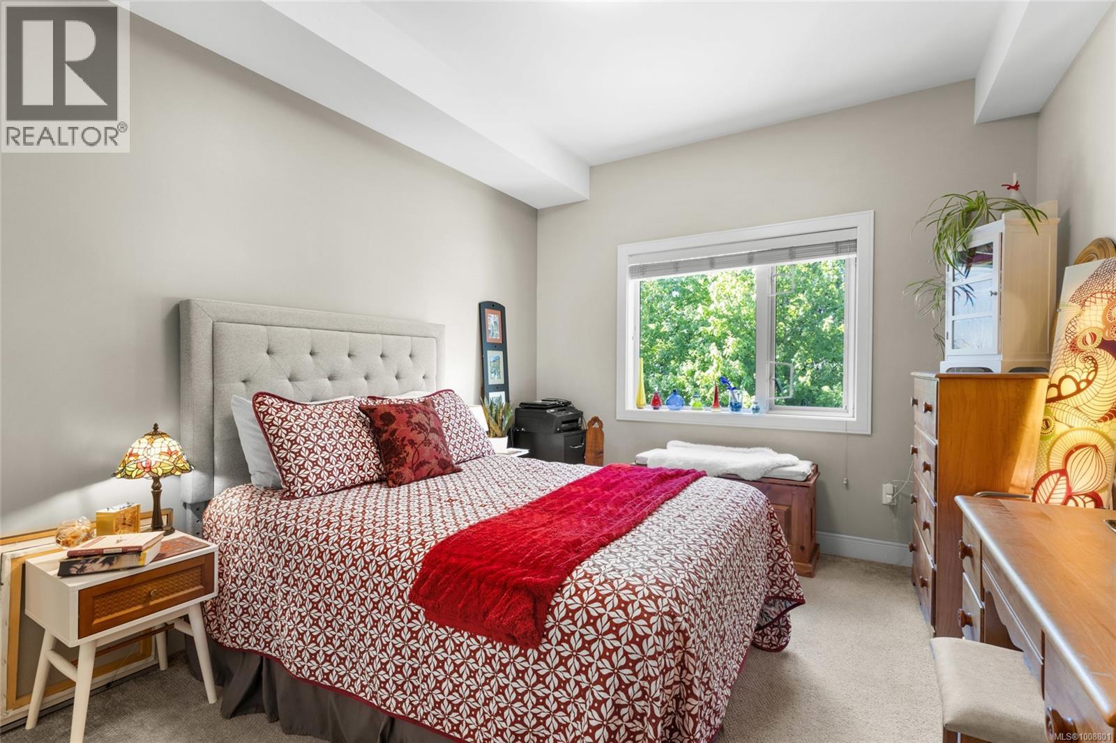 203 7111 West Saanich Rd, Central Saanich