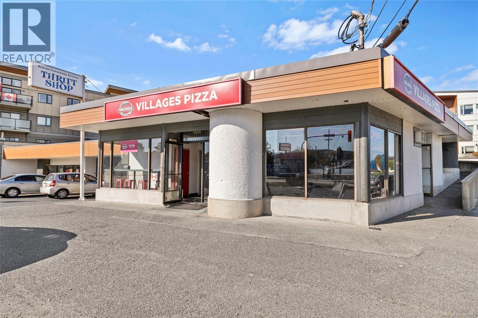 203 7111 West Saanich Rd, Central Saanich