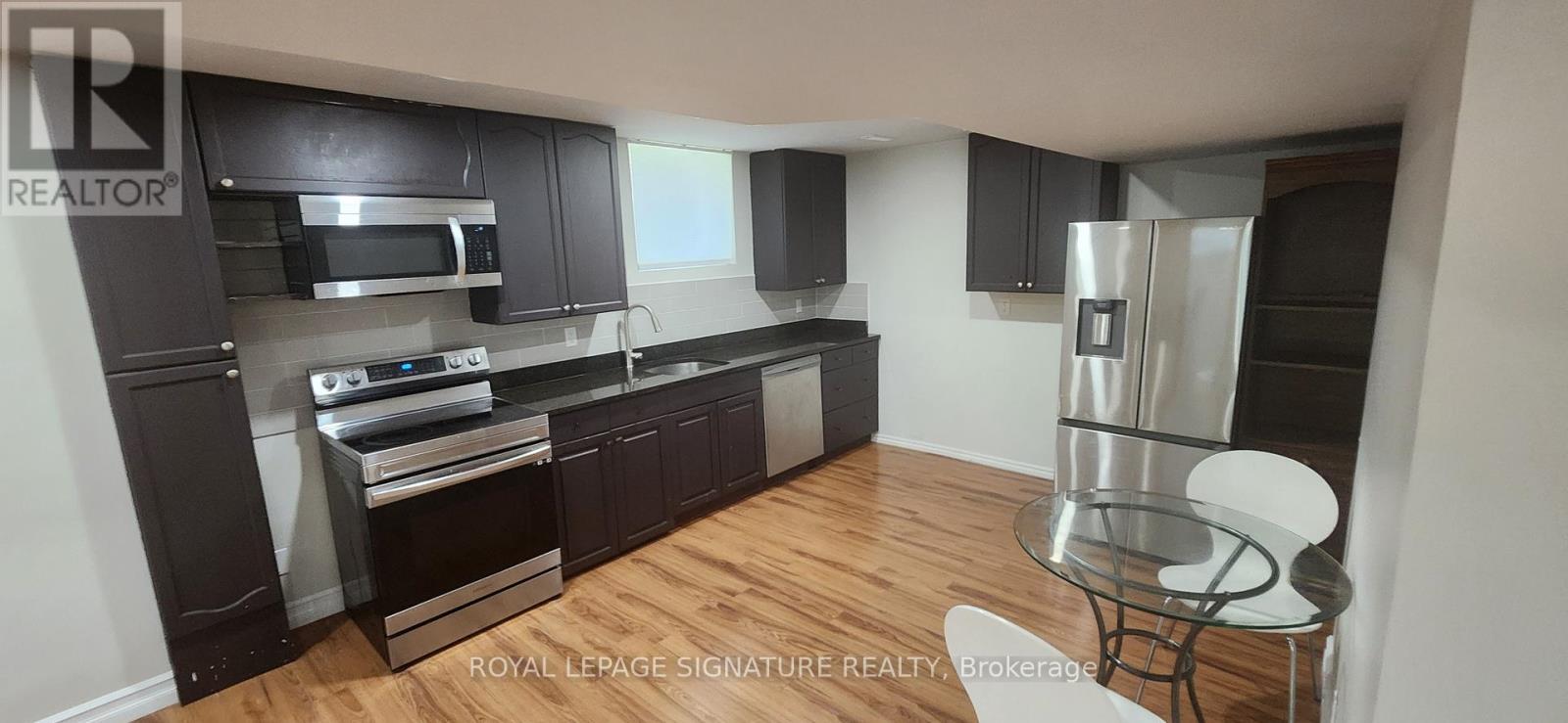 Photo 6 of Lower 83 Sleepy Hollow Place, Whitby ON