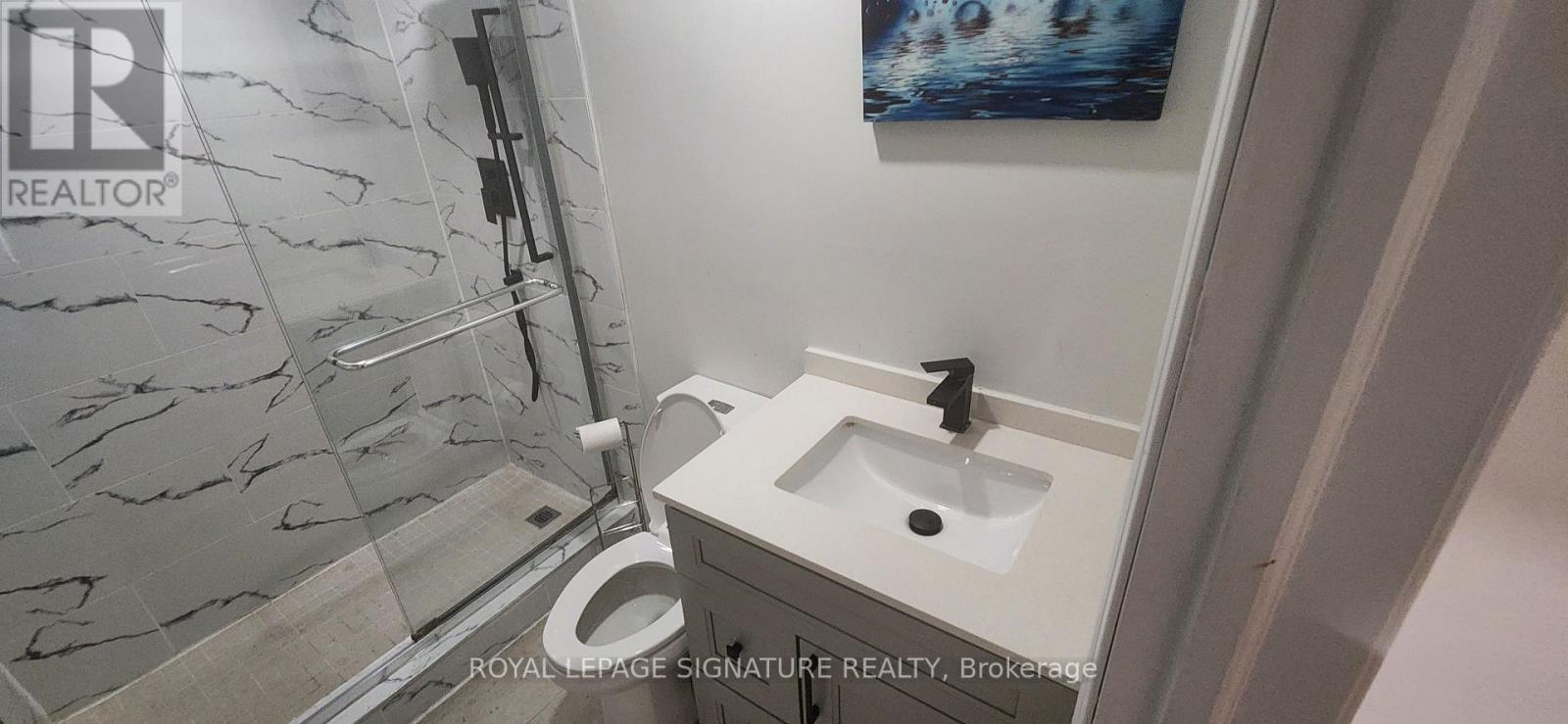 Photo 2 of Lower 83 Sleepy Hollow Place, Whitby ON