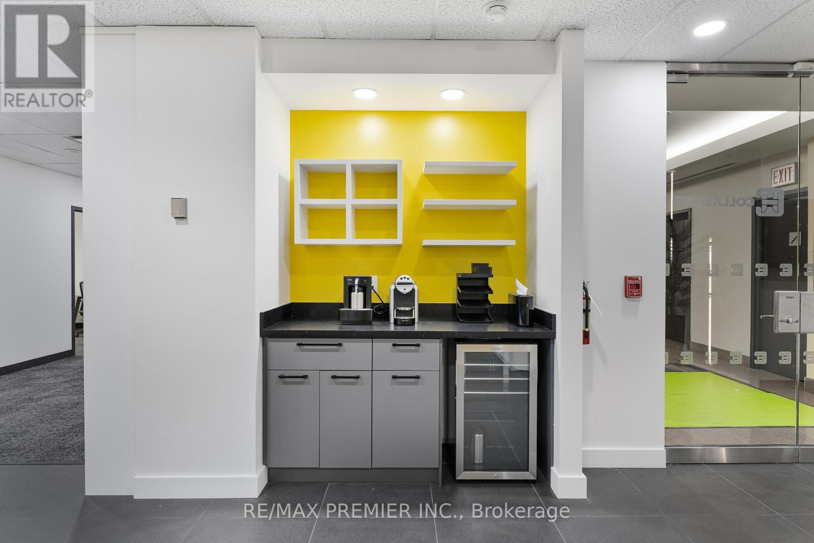 Photo 6 of 700 34 305 Milner Avenue, Toronto ON
