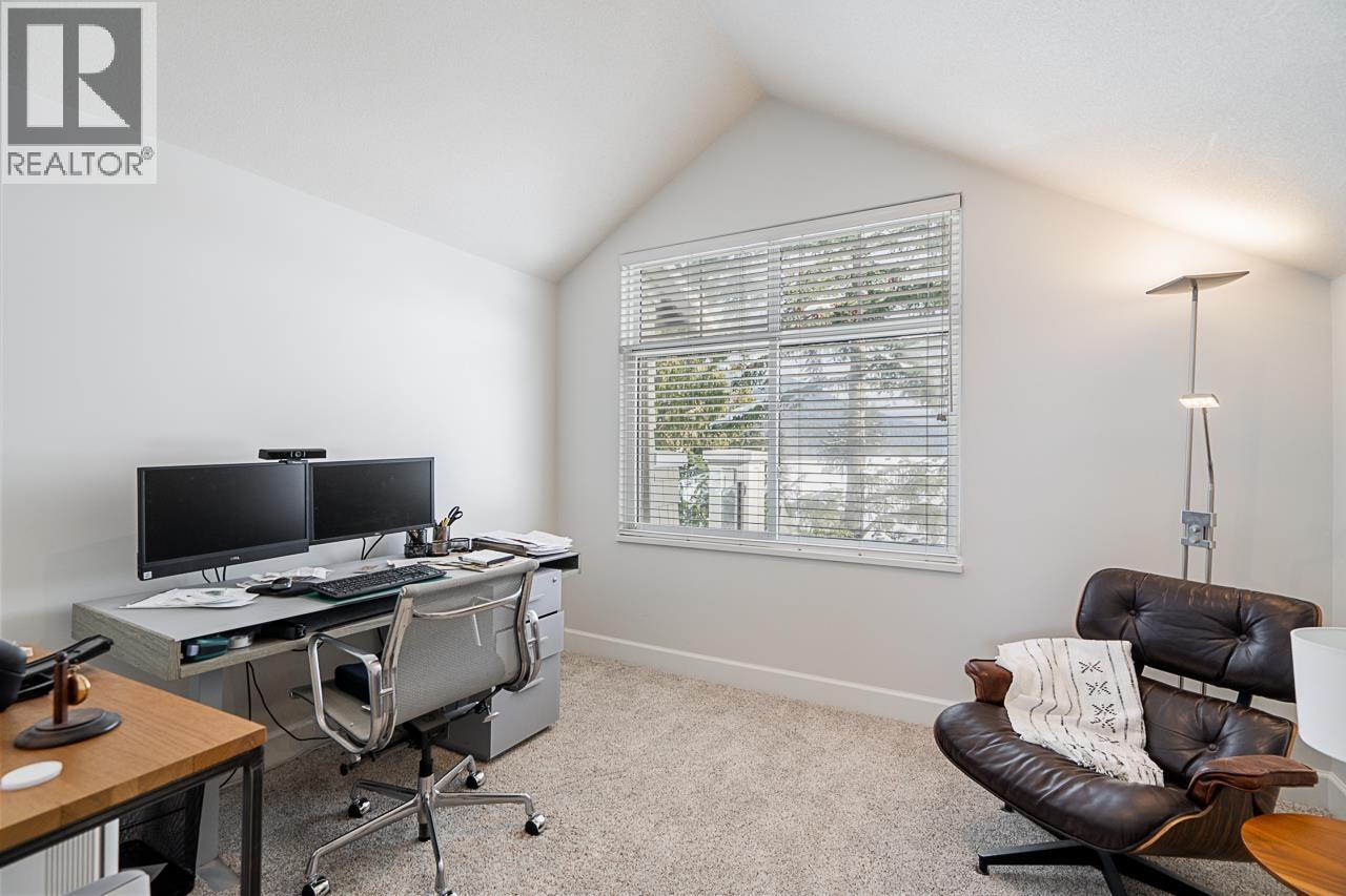 10 5130 ASHFEILD ROAD, West Vancouver