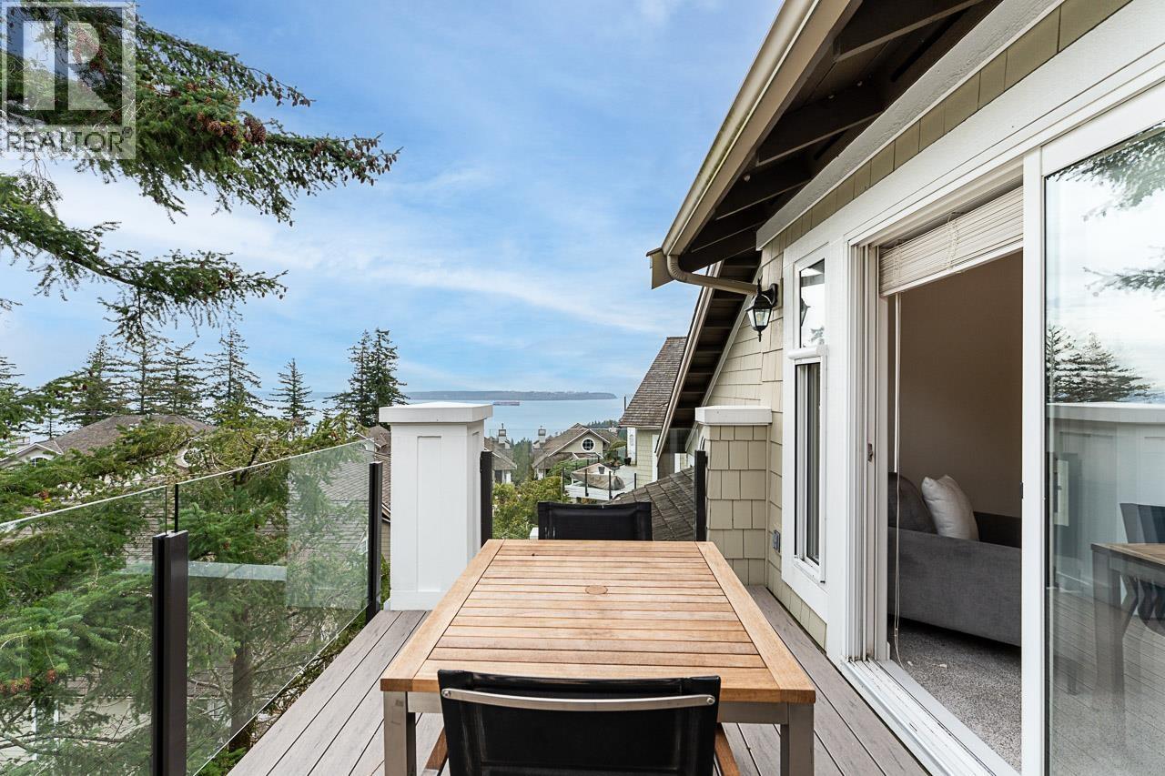 10 5130 ASHFEILD ROAD, West Vancouver