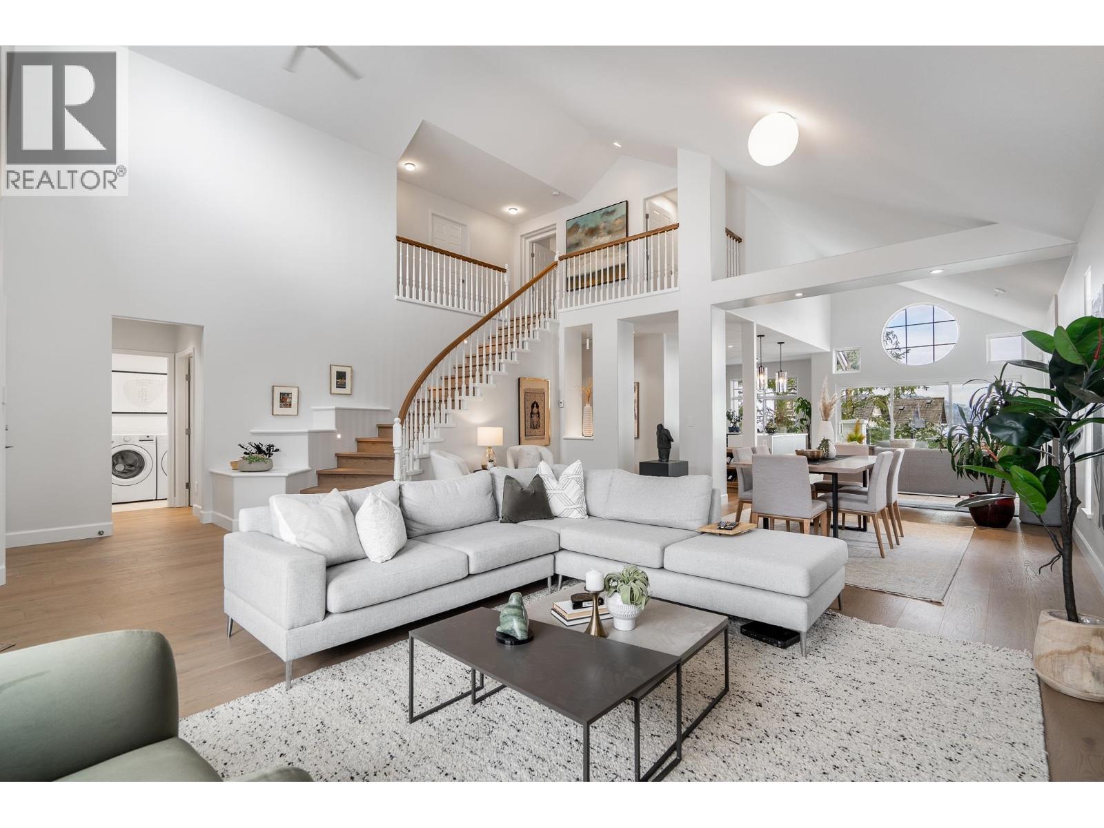 10 5130 ASHFEILD ROAD, West Vancouver