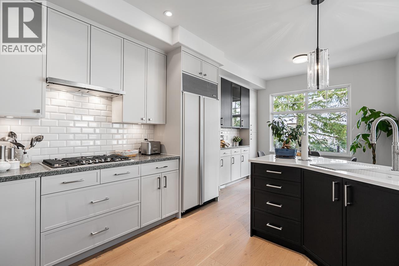 10 5130 ASHFEILD ROAD, West Vancouver