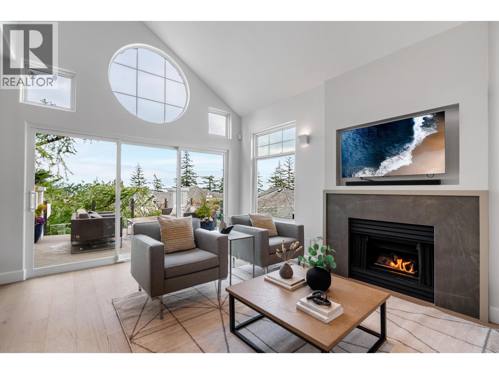 10 5130 ASHFEILD ROAD, West Vancouver