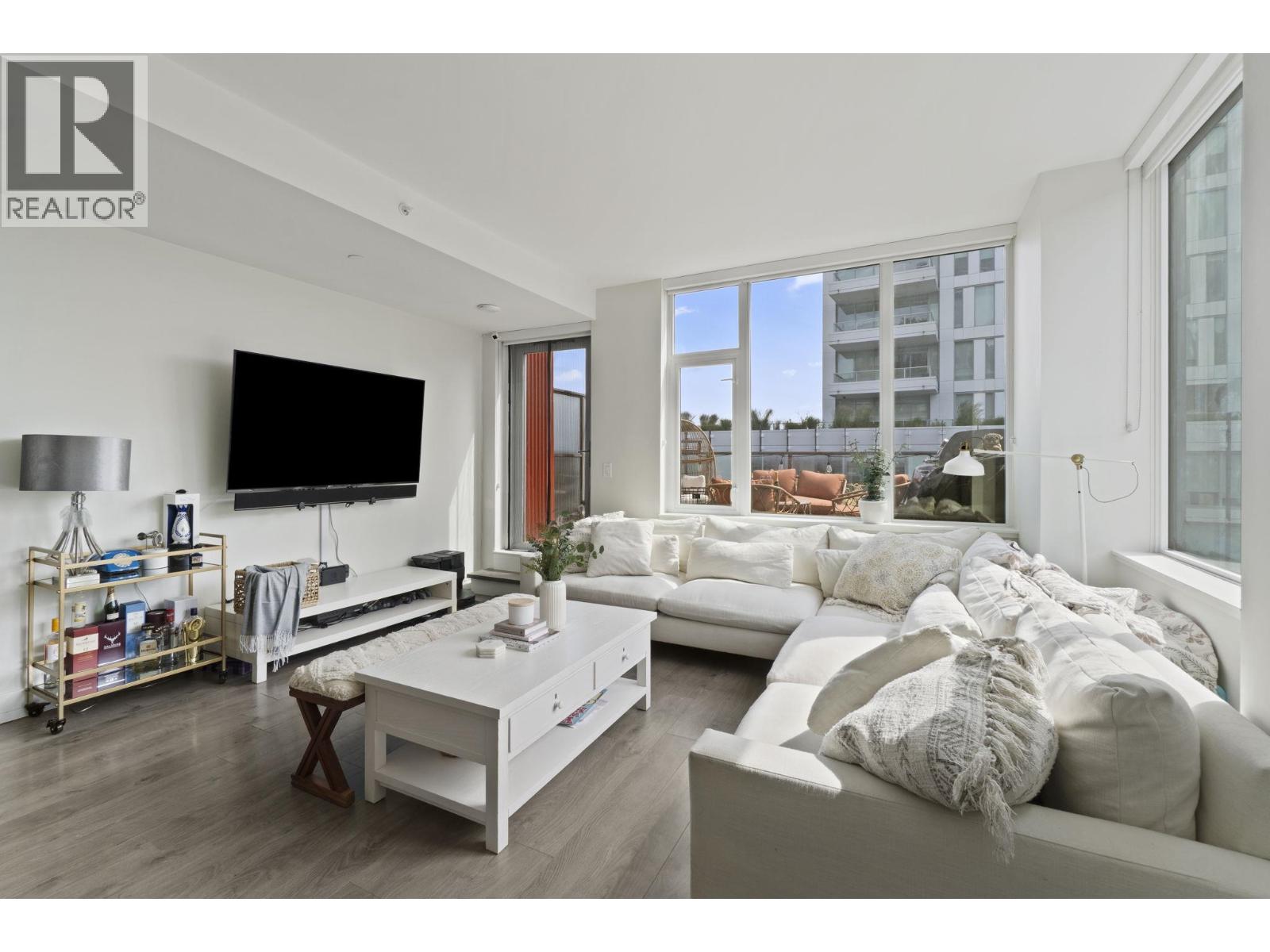 Photo 2 of 506 3451 Sawmill Crescent, Vancouver BC