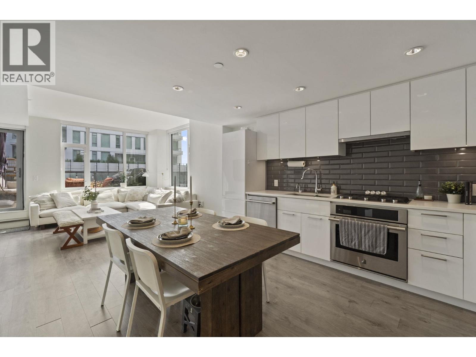 Photo 6 of 506 3451 Sawmill Crescent, Vancouver BC