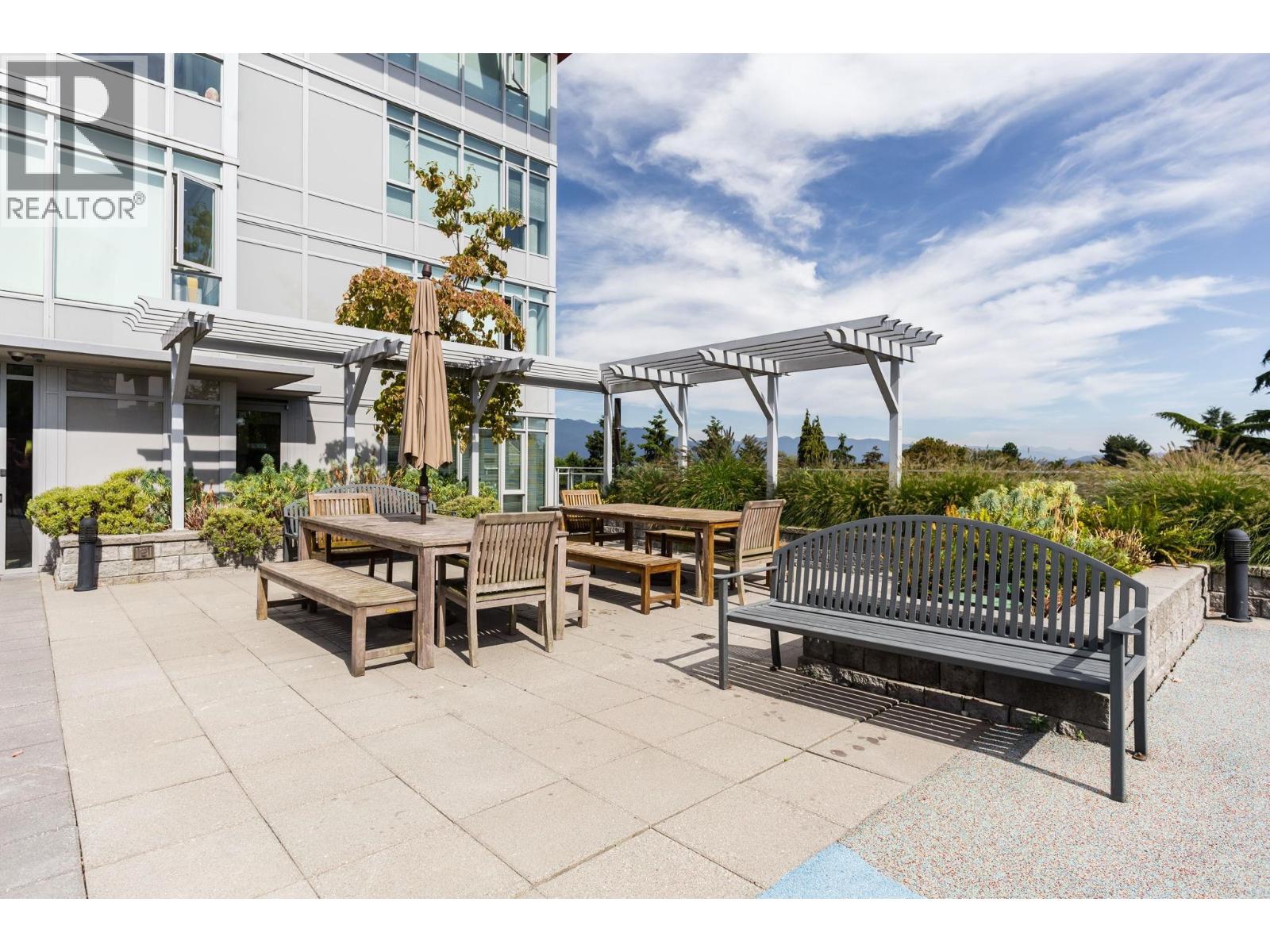 Photo 9 of Ph 4 2321 Scotia Street, Vancouver BC