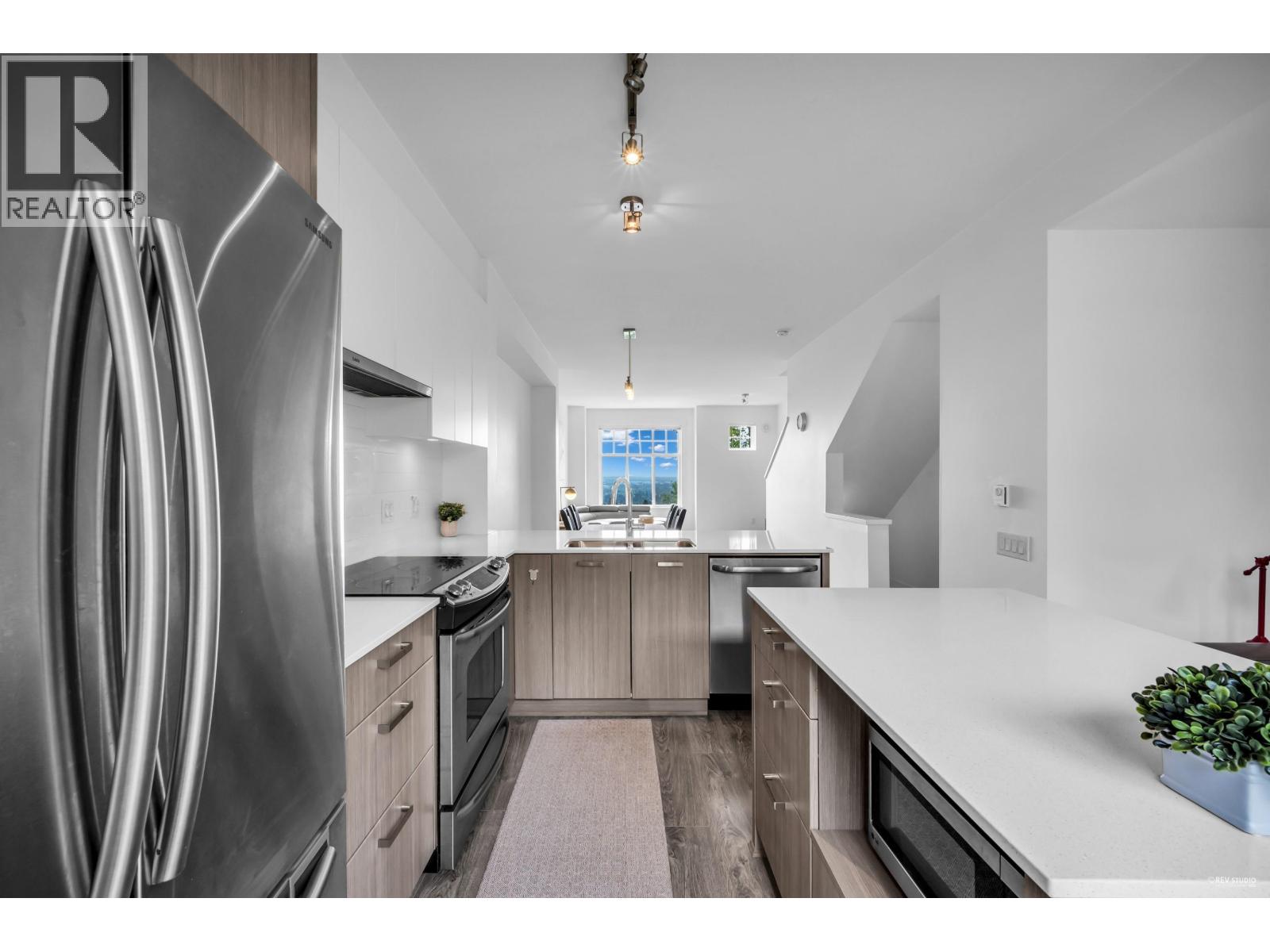 80 1320 RILEY STREET, Coquitlam