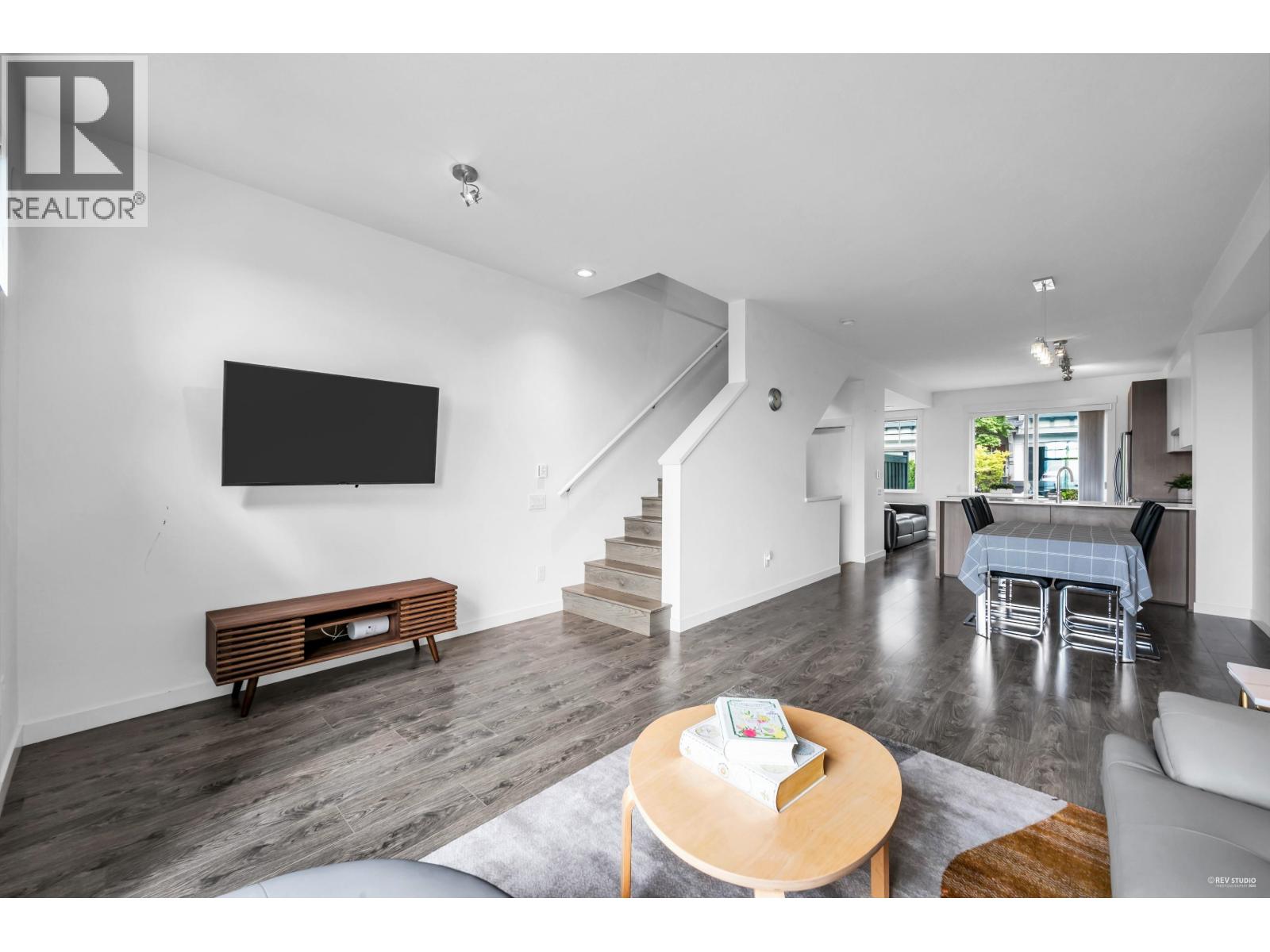 80 1320 RILEY STREET, Coquitlam