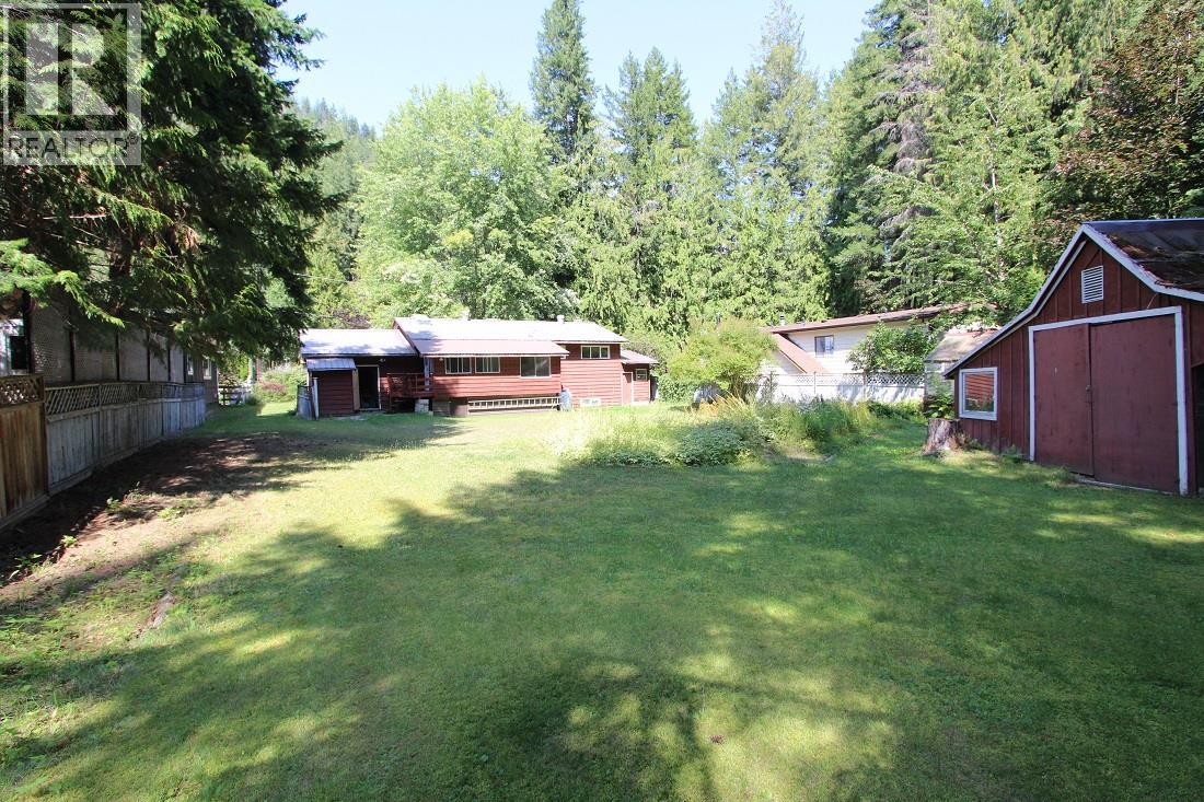  4192 Saratoga Road, Scotch Creek