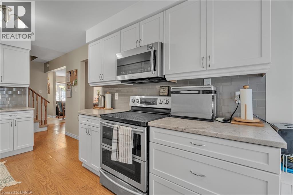 Photo 17 of 2366 Brunswick Court, Burlington ON