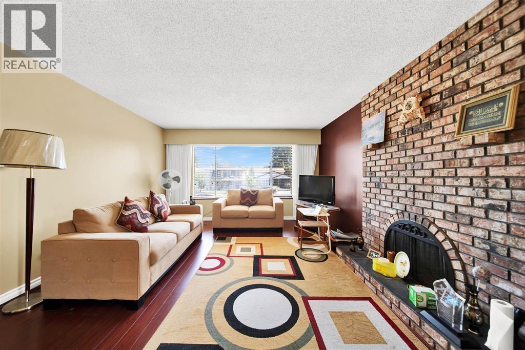 Photo 5 of 1238 Wise Court, Coquitlam BC