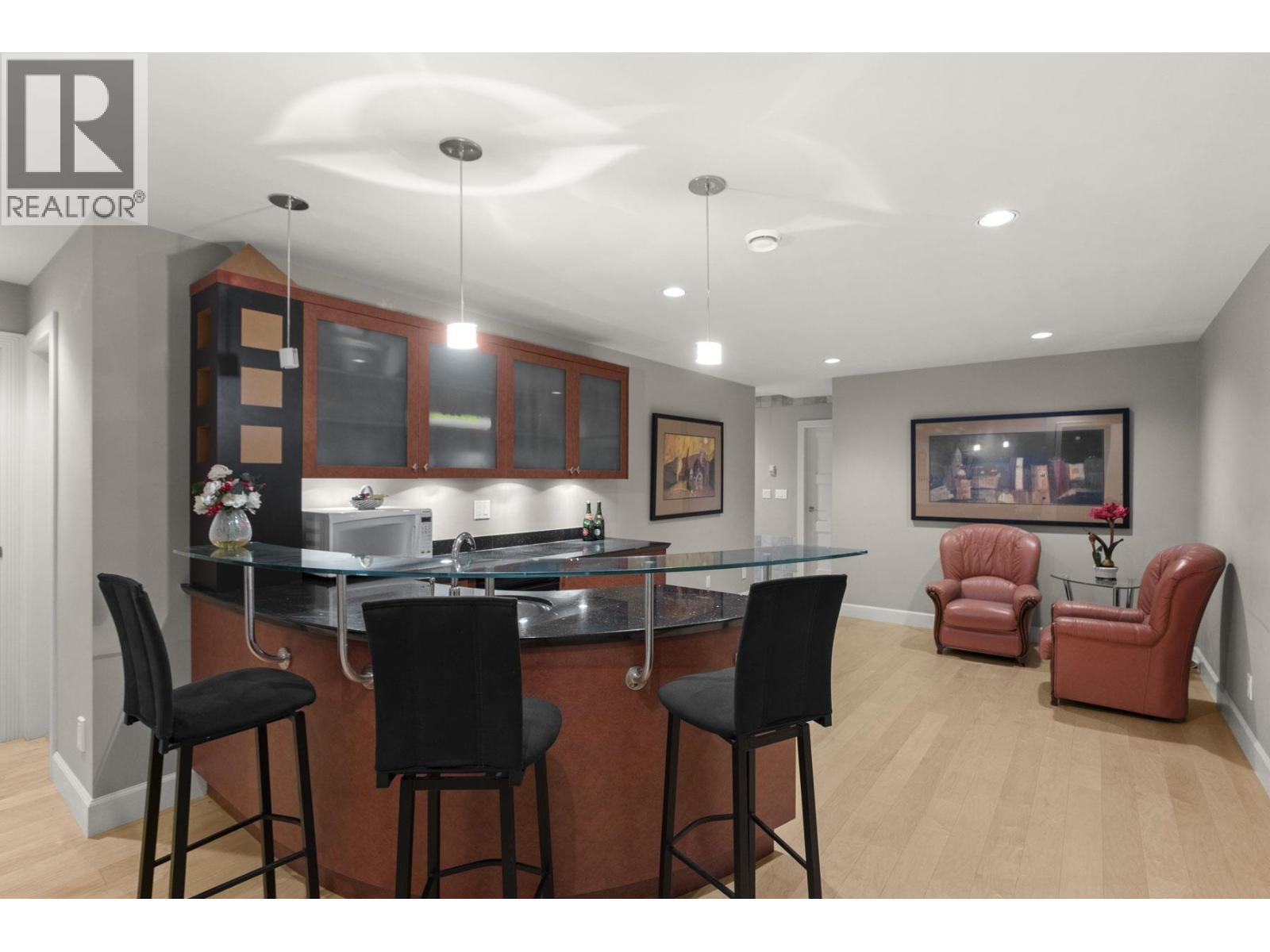 1128 CRESTLINE ROAD, West Vancouver