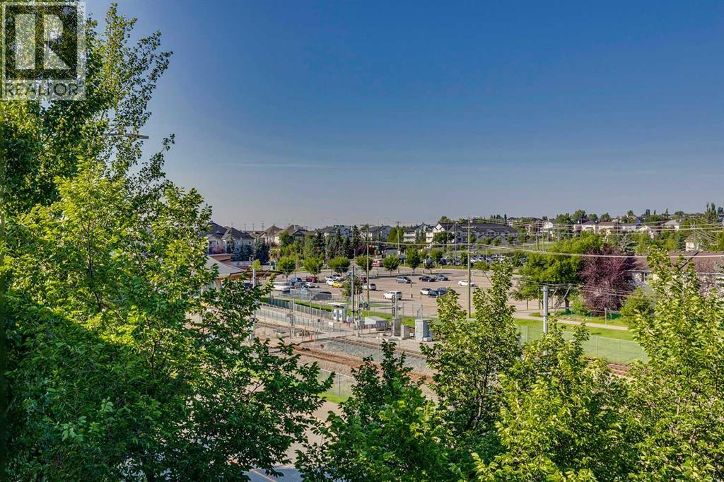 Single Family House for Sale in   Shawville Way SE Shawnessy Calgary 