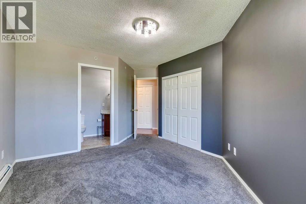 Single Family House for Sale in   Shawville Way SE Shawnessy Calgary 