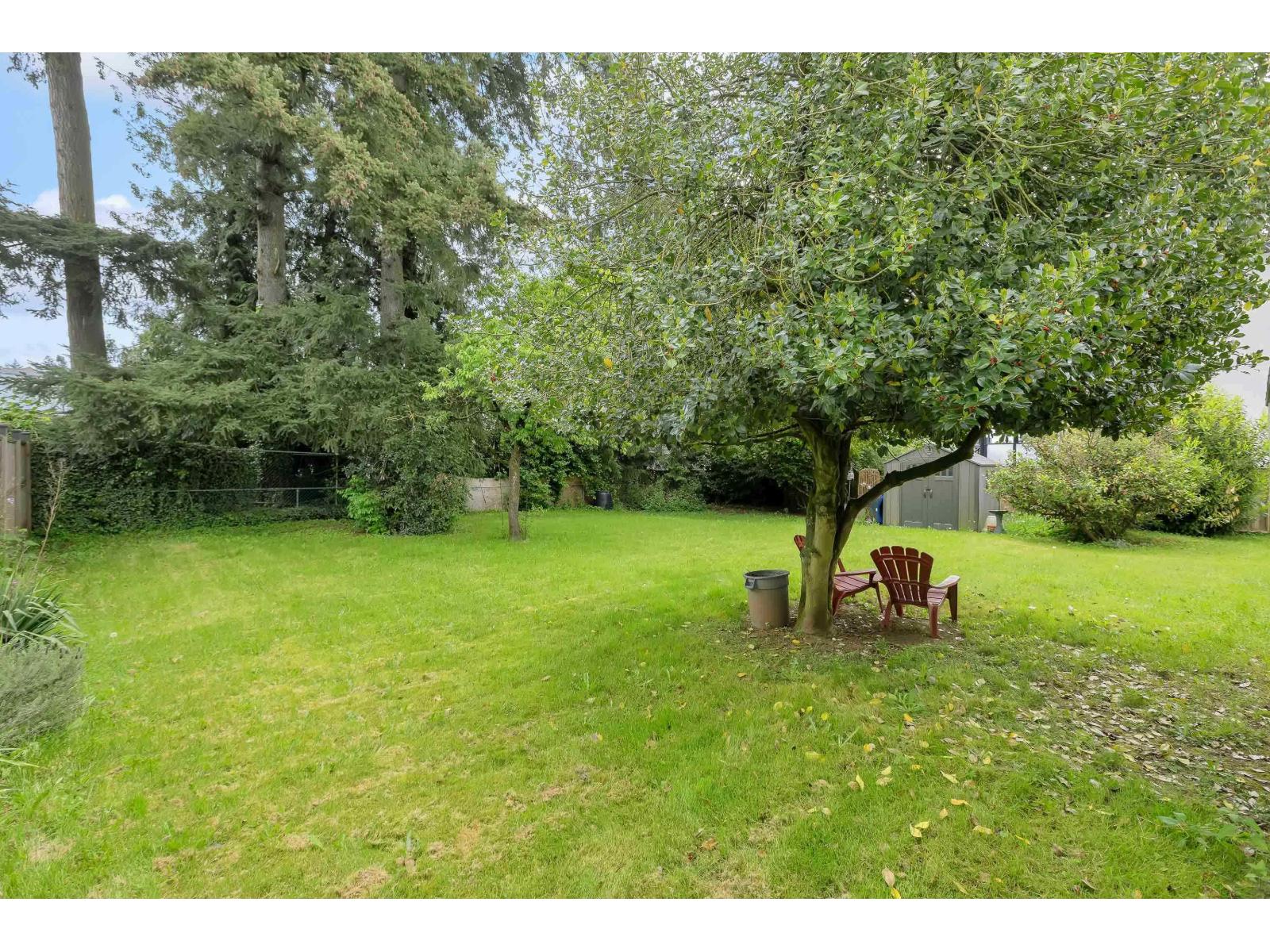 Photo 23 of 2136 Sherwood Crescent, Abbotsford BC