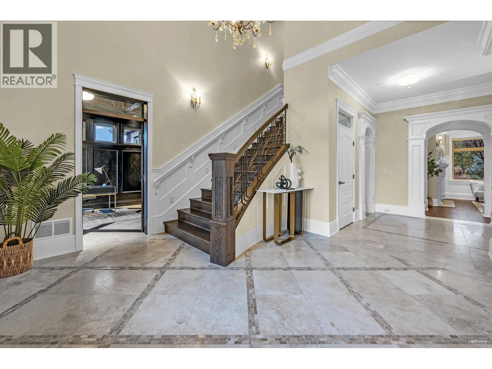 Photo 2 of 12055 265 A Street, Maple Ridge BC