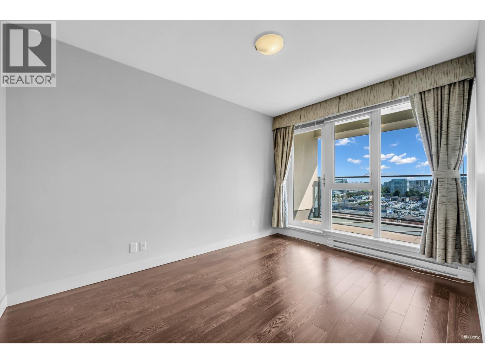 Photo 17 of 1505 7117 Elmbridge Way, Richmond BC
