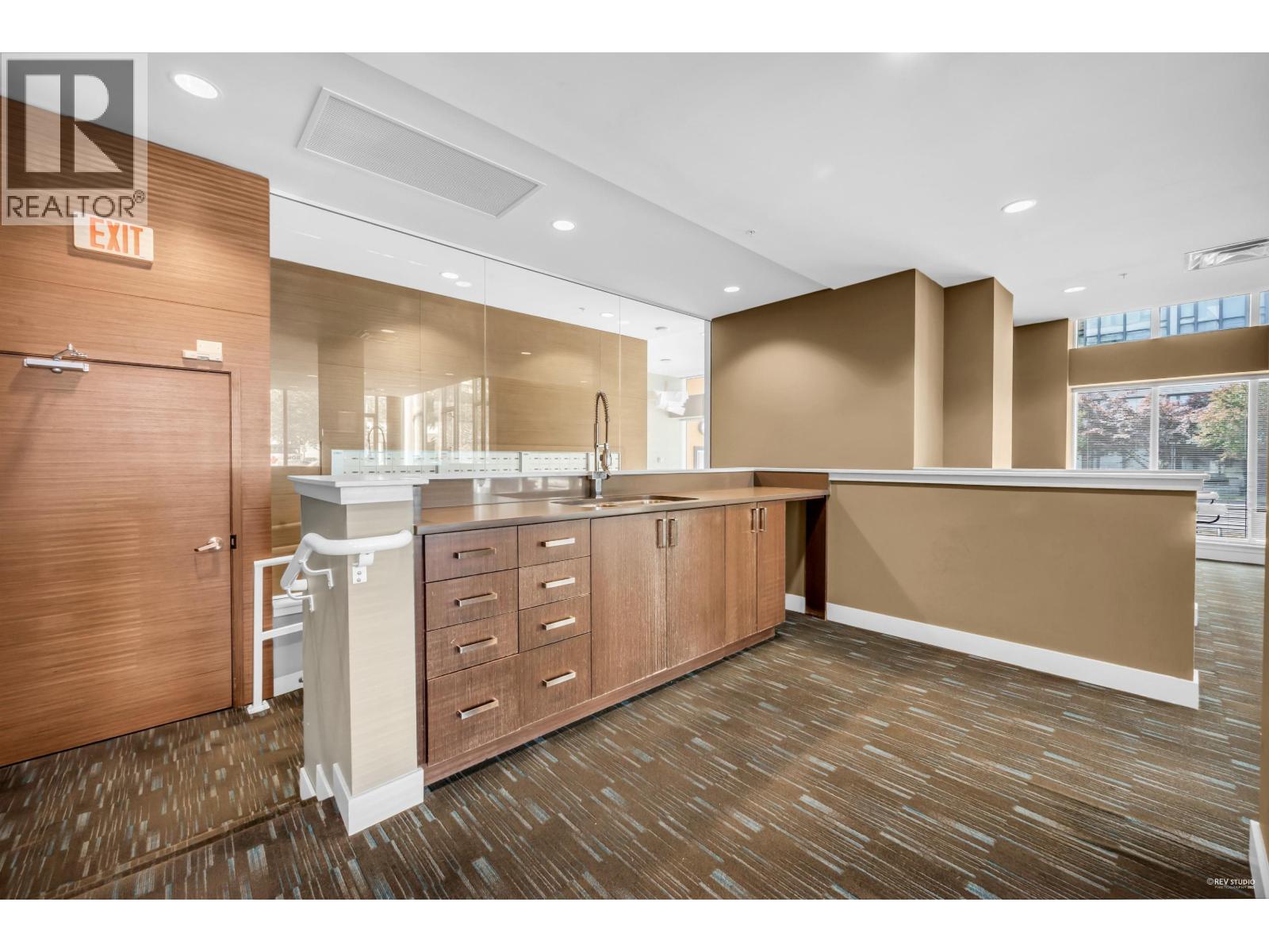 Photo 33 of 1505 7117 Elmbridge Way, Richmond BC