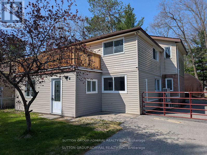 Photo 3 of 148 Melrose Avenue, Wasaga Beach ON