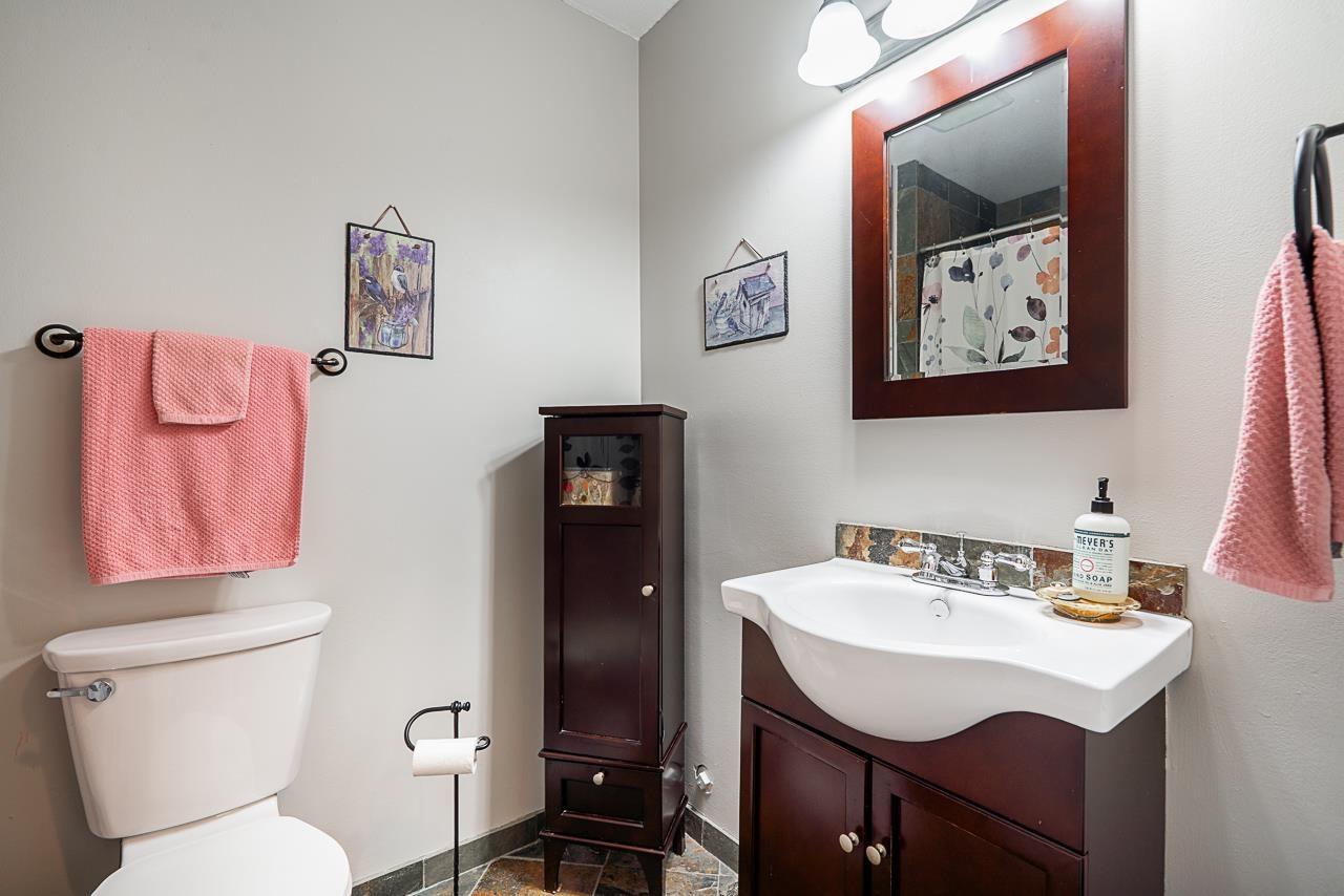 Photo 17 of 3387 196 A Street, Langley BC