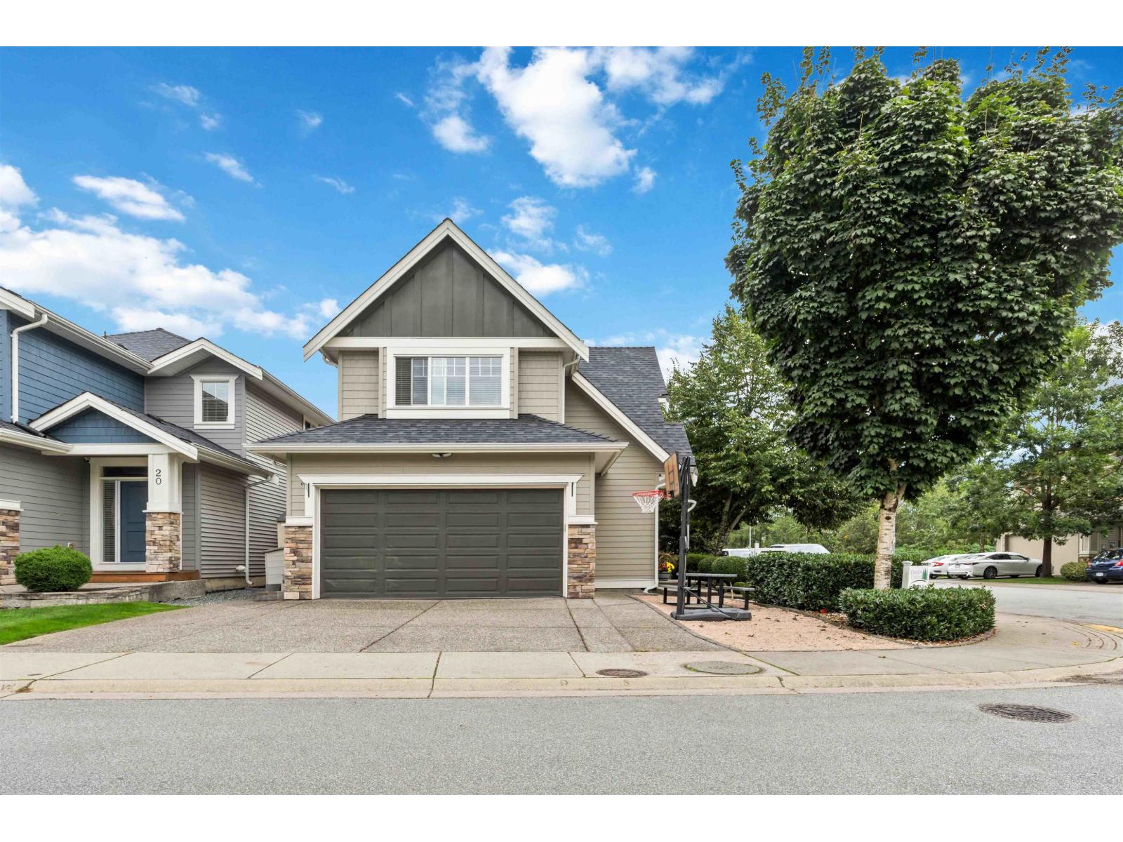 Photo 8 of 21 21267 83 A Avenue, Langley BC