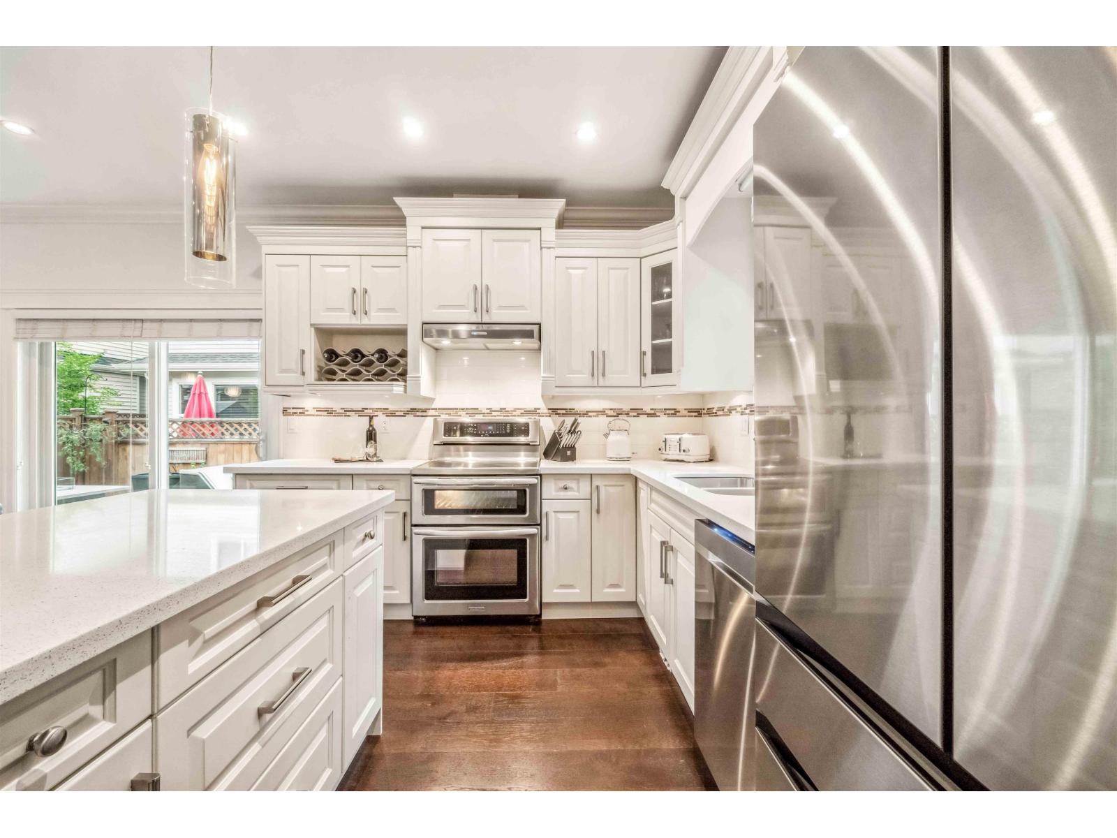 Photo 11 of 21 21267 83 A Avenue, Langley BC