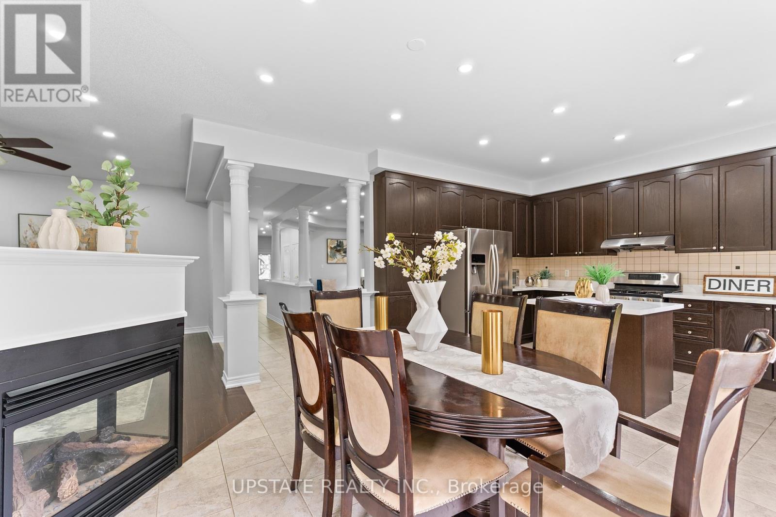 Photo 14 of 38 Stephanie Avenue, Brampton ON