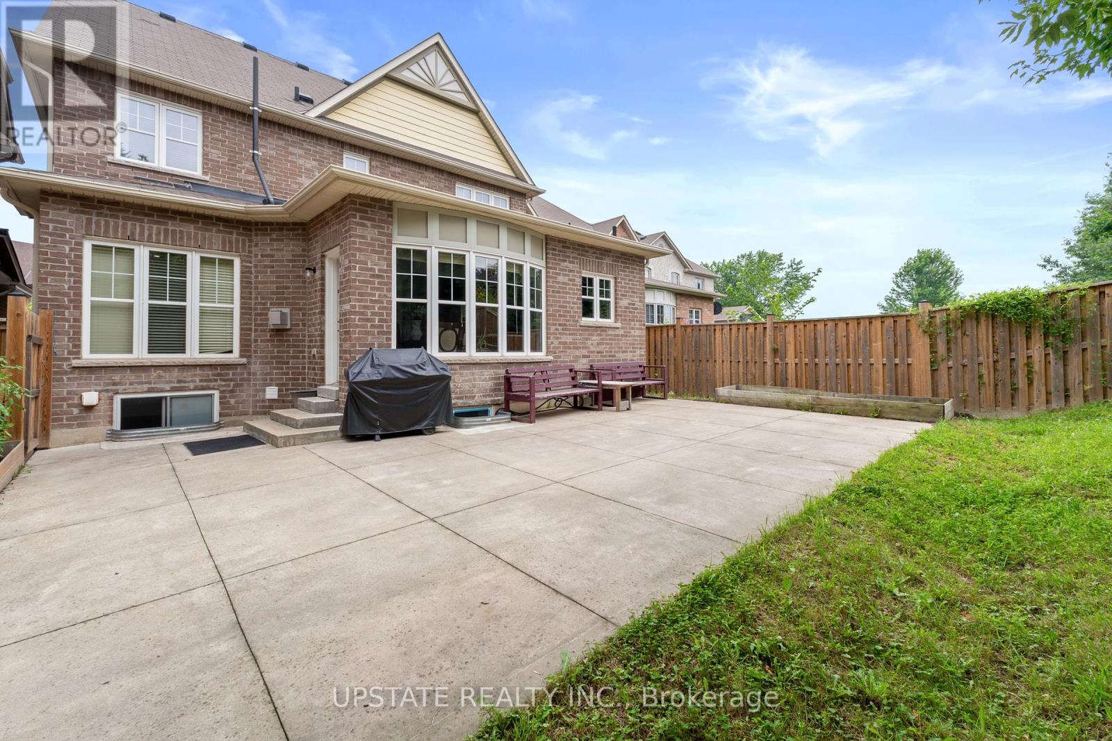 Photo 44 of 38 Stephanie Avenue, Brampton ON