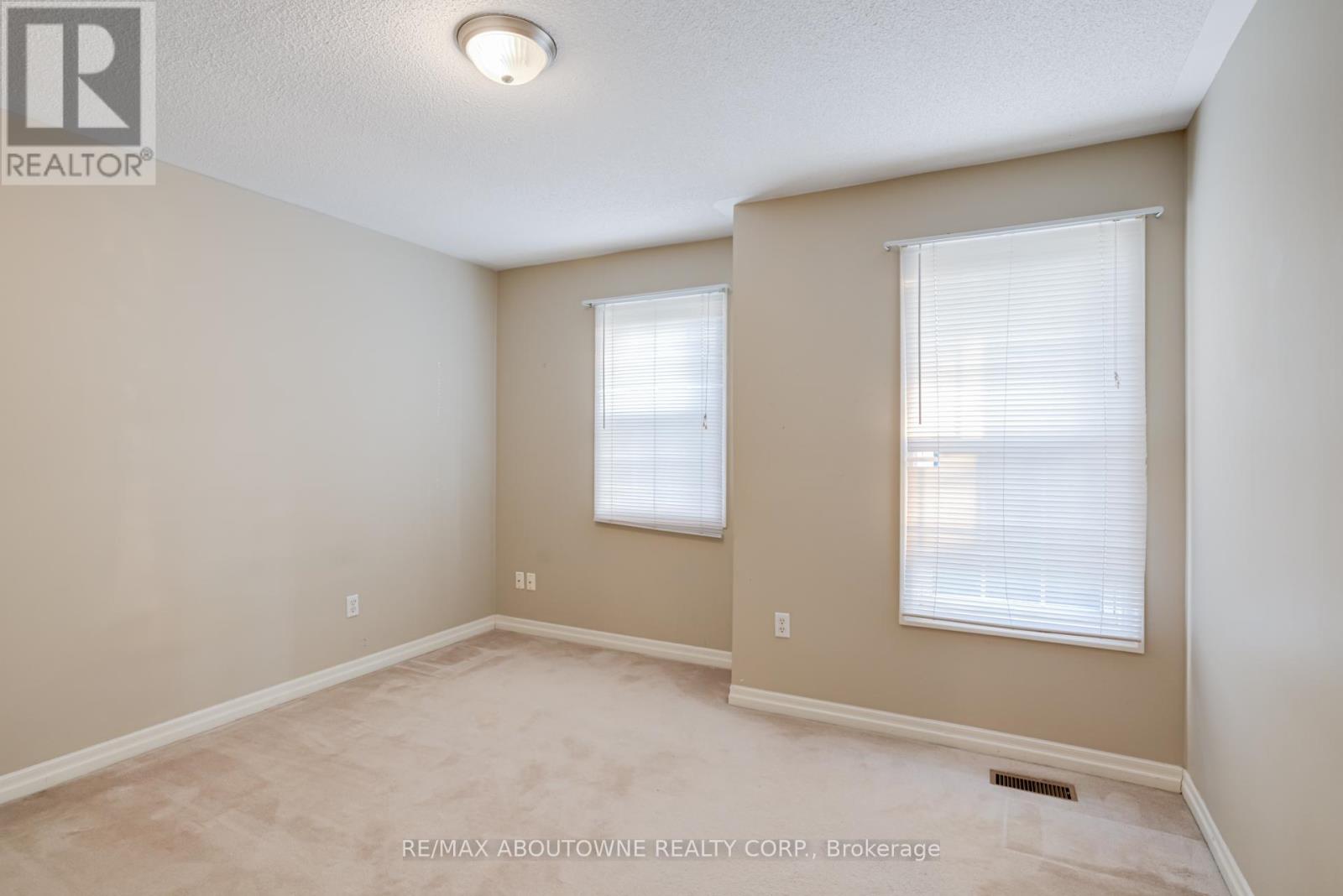 Photo 36 of 2245 Riverdale Place, Oakville ON
