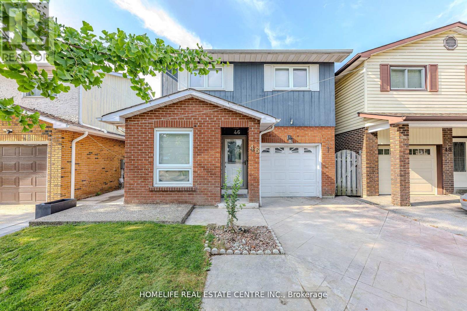 Photo 6 of 46 Lady Stewart Boulevard, Brampton ON