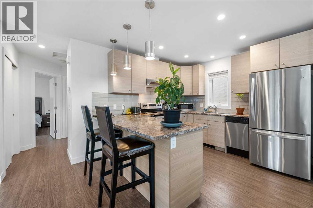 Single Family House for Sale in  Russet Road NE Renfrew Calgary 