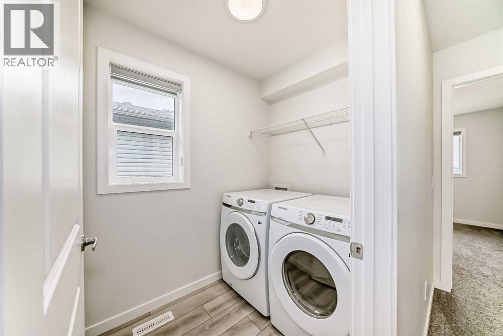 Single Family House for Sale in  Sheriff King Street SW Pine Creek Calgary 