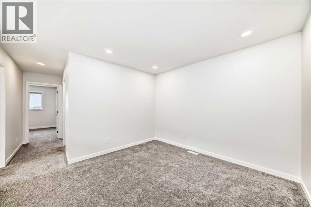 Single Family House for Sale in  Sheriff King Street SW Pine Creek Calgary 