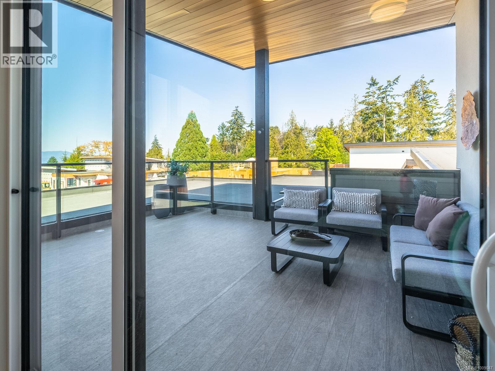 Photo 20 of 112 463 Hirst Ave, Parksville BC