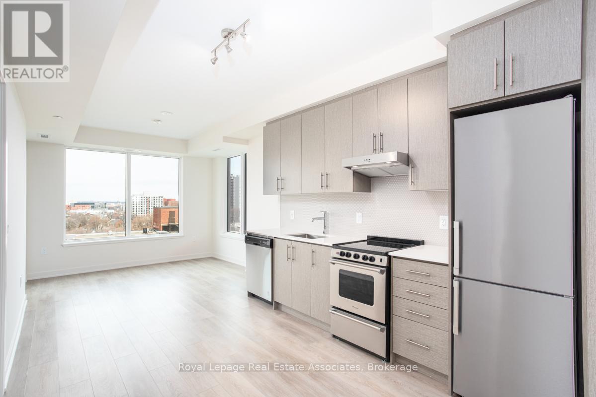 Photo 5 of 820 212 King William Street, Hamilton ON
