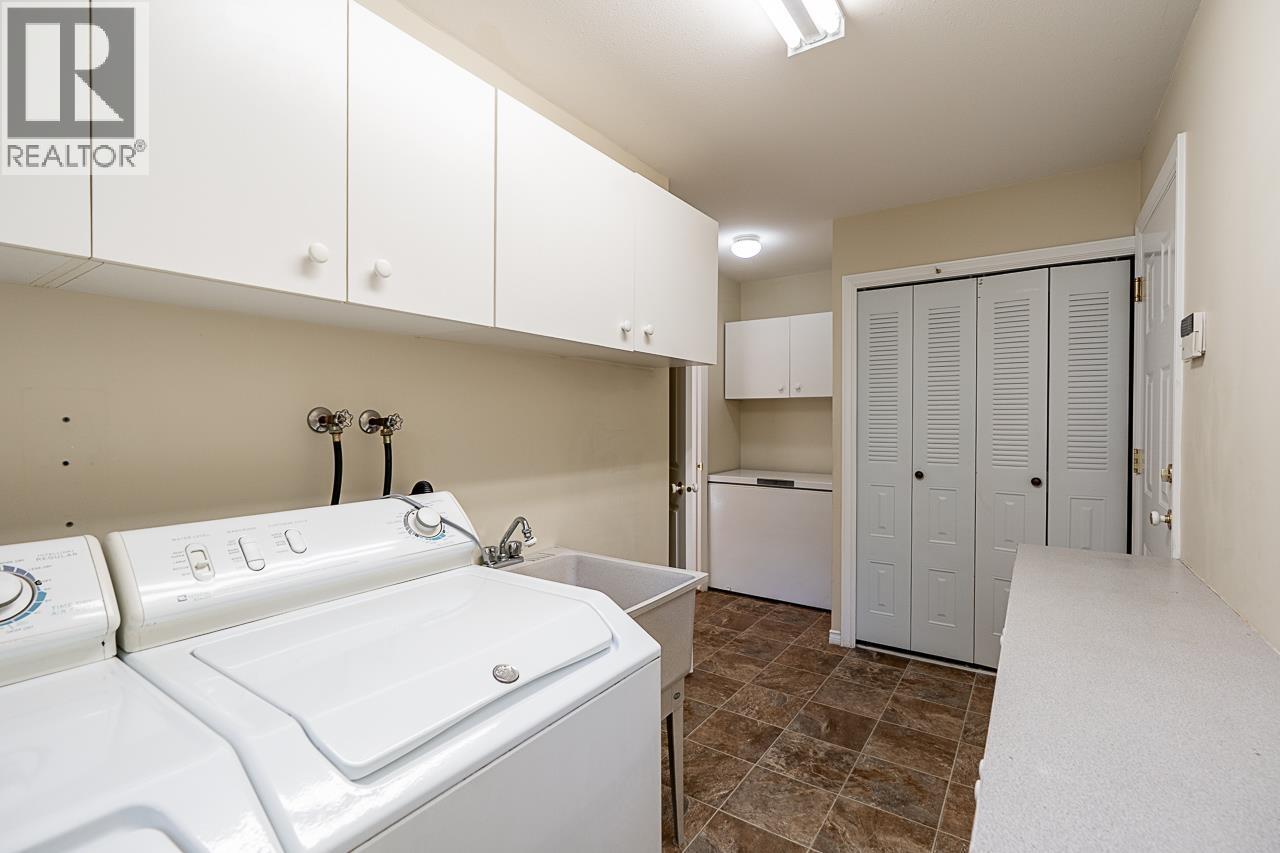 4949 WESTMINSTER AVENUE, Ladner