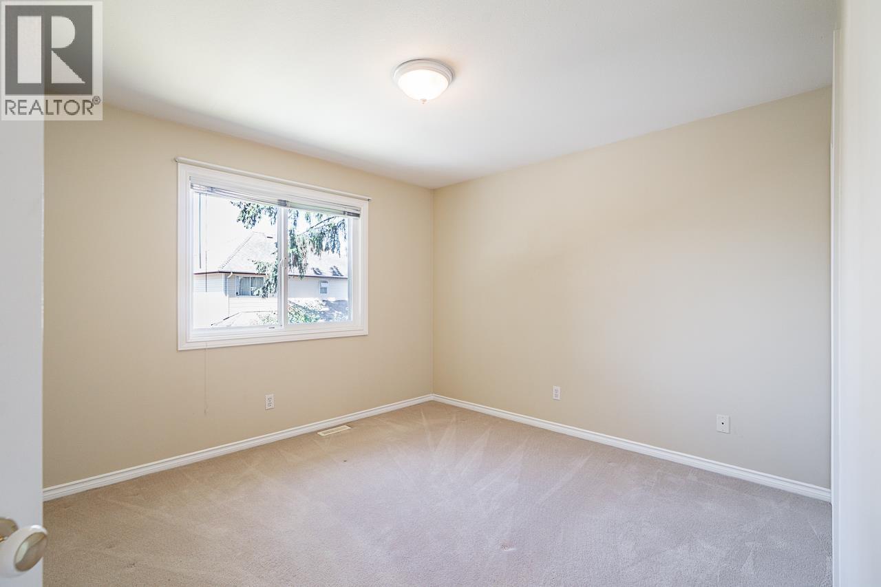 4949 WESTMINSTER AVENUE, Ladner