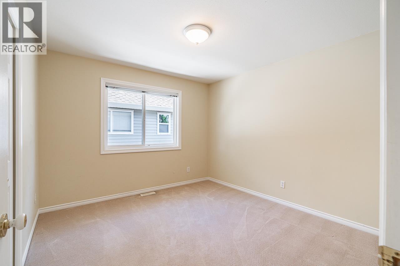 4949 WESTMINSTER AVENUE, Ladner