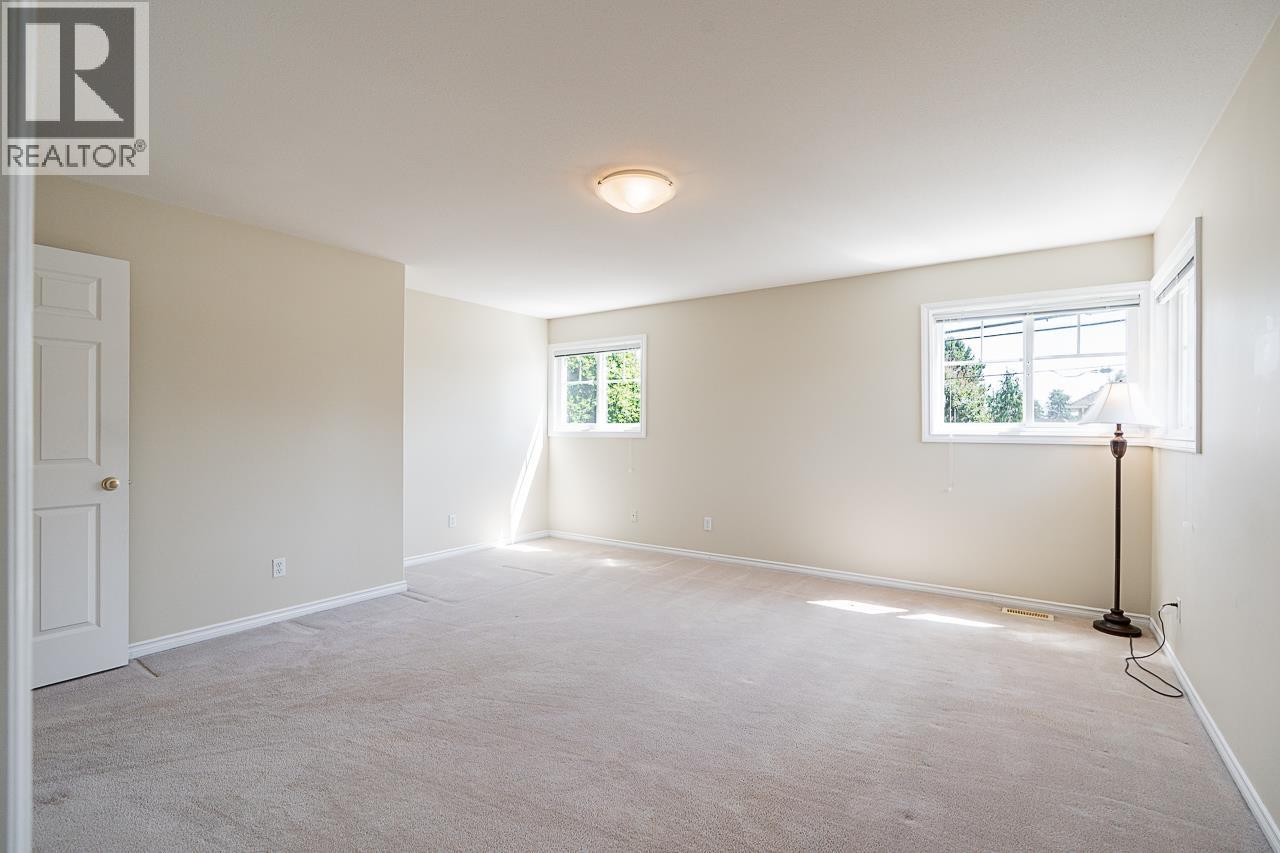 4949 WESTMINSTER AVENUE, Ladner