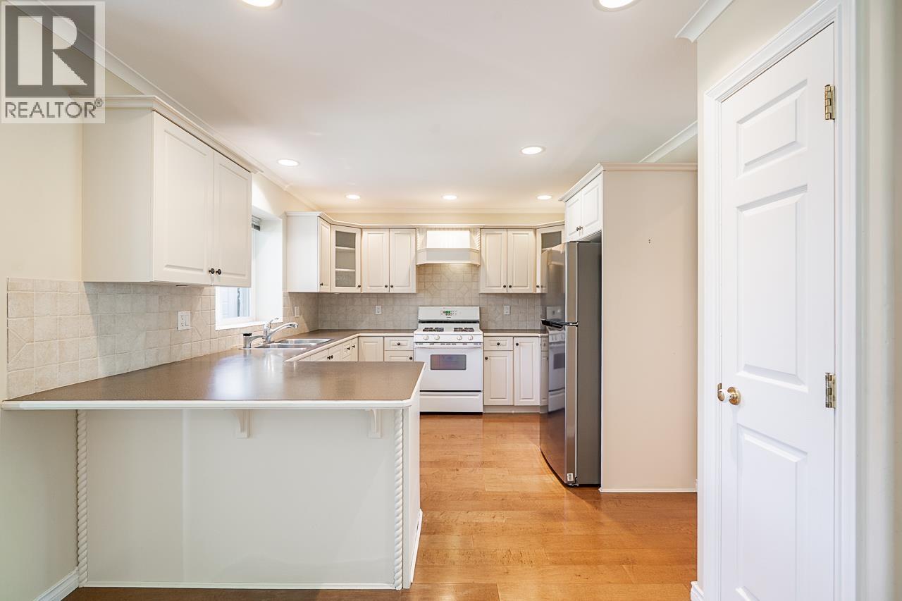 4949 WESTMINSTER AVENUE, Ladner
