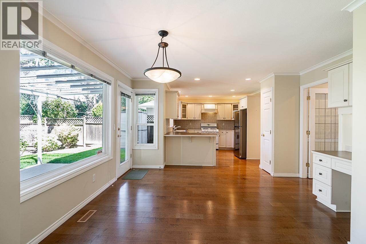 4949 WESTMINSTER AVENUE, Ladner