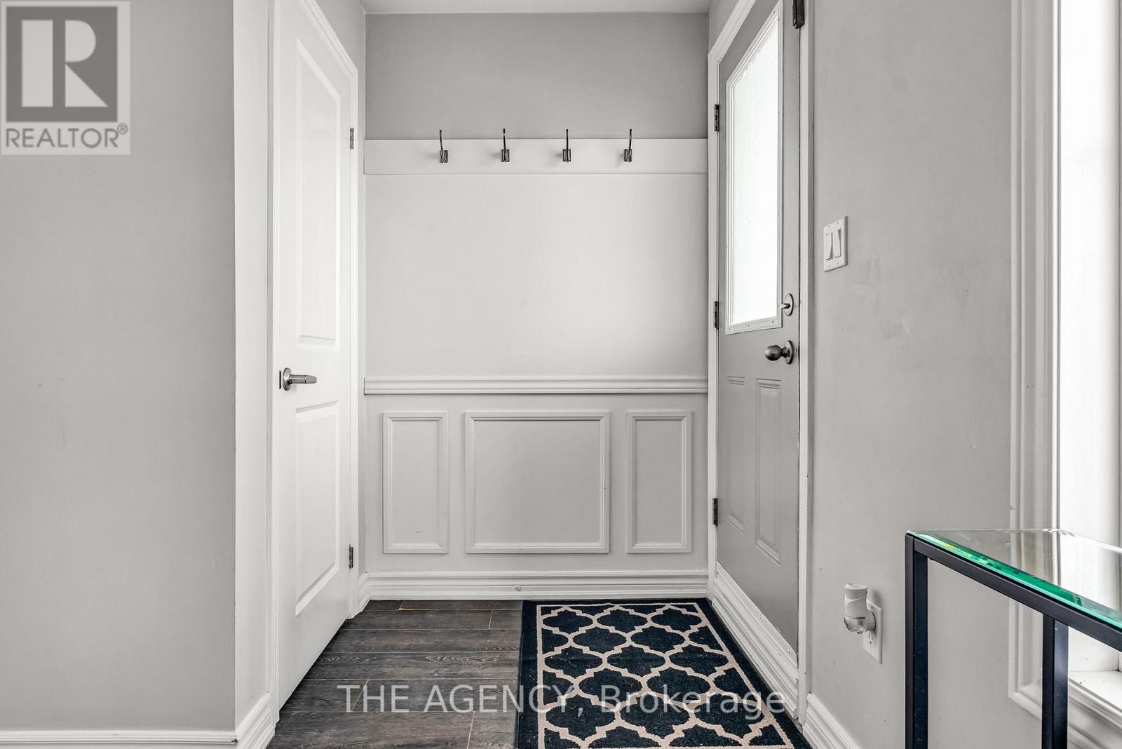 Photo 24 of 9 198 Pine Grove Road, Vaughan ON
