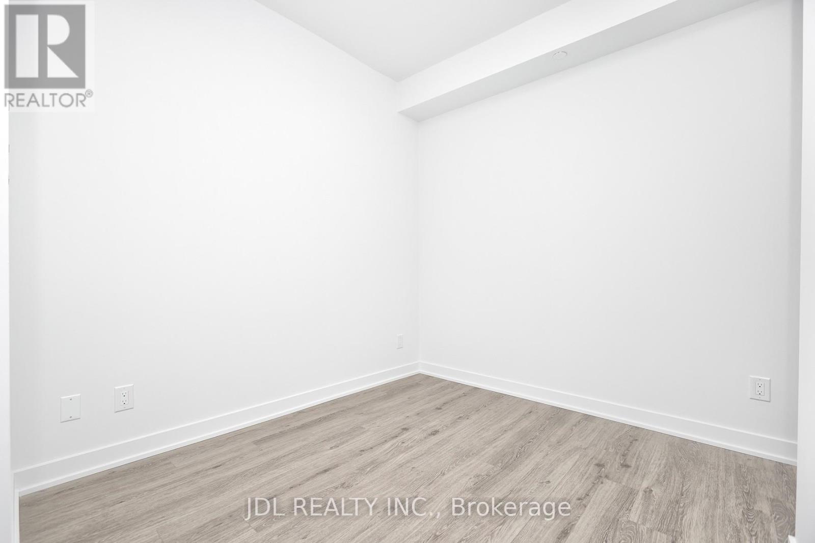 Photo 5 of 3615 1926 Lakeshore Boulevard W, Toronto ON
