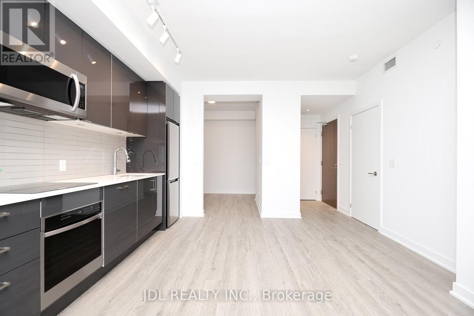 Photo 11 of 3615 1926 Lakeshore Boulevard W, Toronto ON