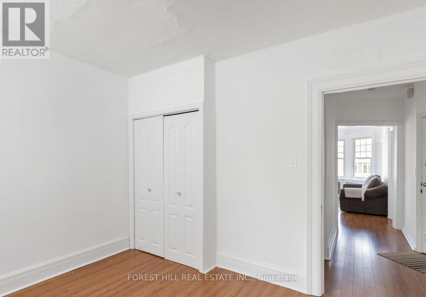 Photo 10 of 2nd Floor 303 Lonsdale Road, Toronto ON