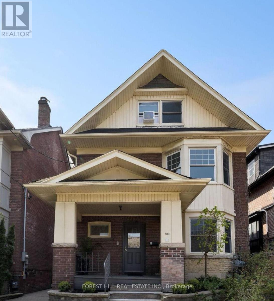Photo 13 of 2nd Floor 303 Lonsdale Road, Toronto ON