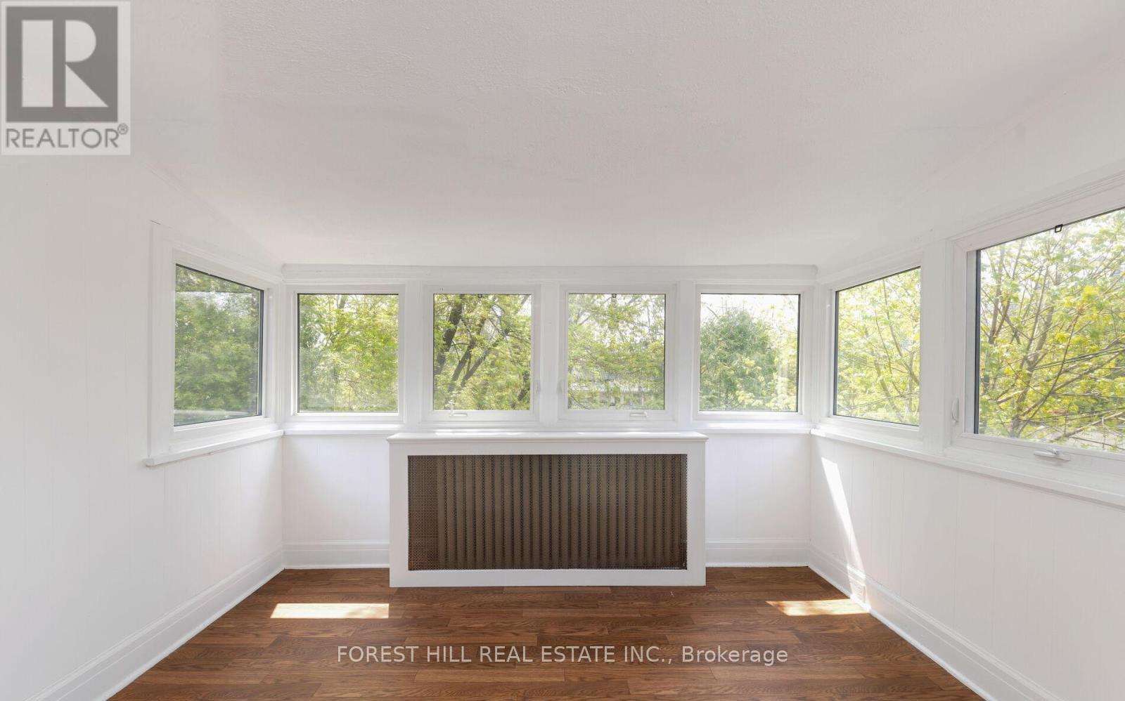 Photo 6 of 2nd Floor 303 Lonsdale Road, Toronto ON